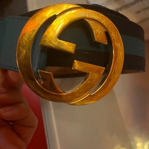 Pre-owned Authentic Gucci Blue Leather Belt - Size 16